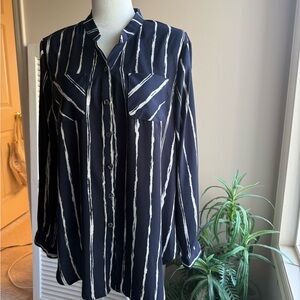 ❤️NWOT❤️ Navy and White Striped Women's Top blouse XXL